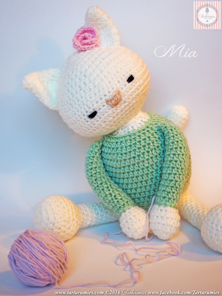 Amigurumi la gattina Mia free pattern schemi gratis amigurumi amigurumi free dowload