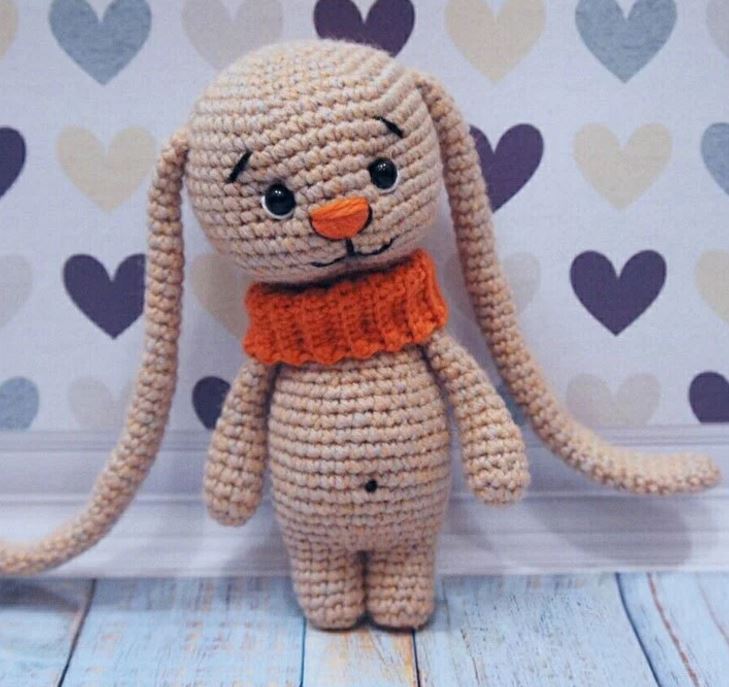 Amigurumi coniglio dalle lunghe orecchie free pattern schemi gratis amigurumi amigurumi free dowload