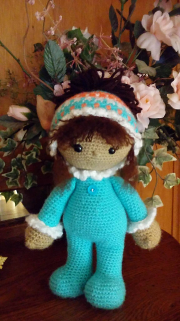 Amigurumi bambolina con cappello free pattern schemi gratis amigurumi amigurumi free dowload